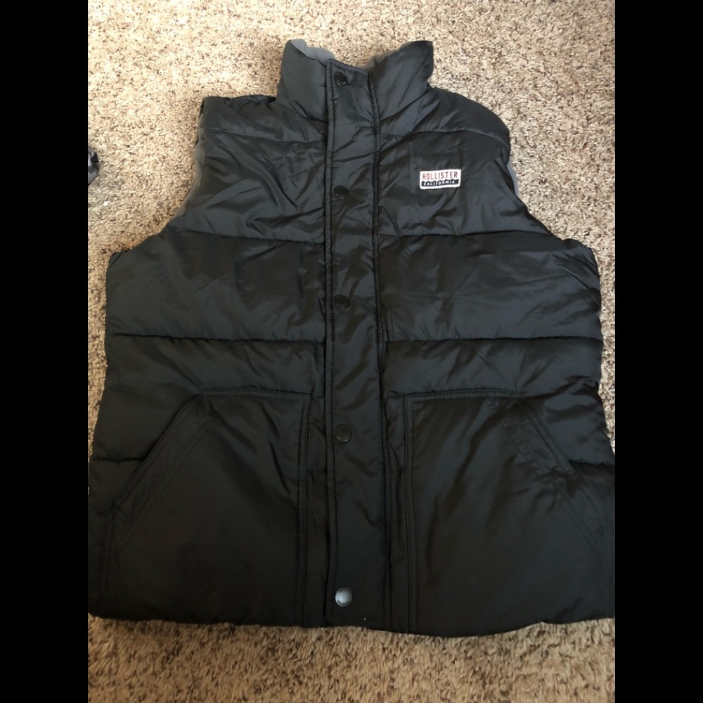 Hollister Vest